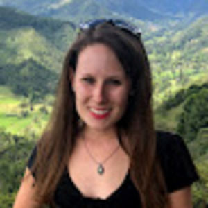 Meet your Posher, Lynnzie